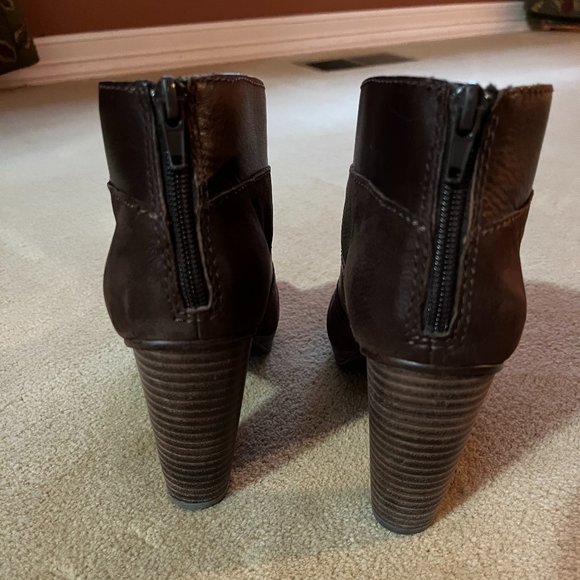 Like New Chocolate Brown Fossil Bobbi Peep-Toe Bootie 8 - Picture 4 of 8
